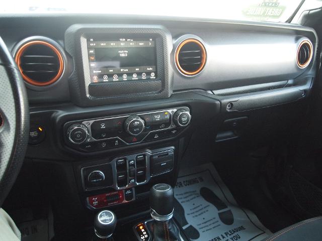 2021 Jeep Gladiator Vehicle Photo in MADISON, IN 47250-1611