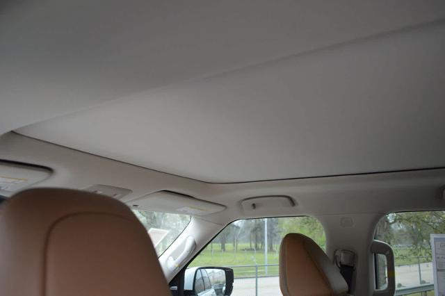 2025 INFINITI QX80 Vehicle Photo in Houston, TX 77090