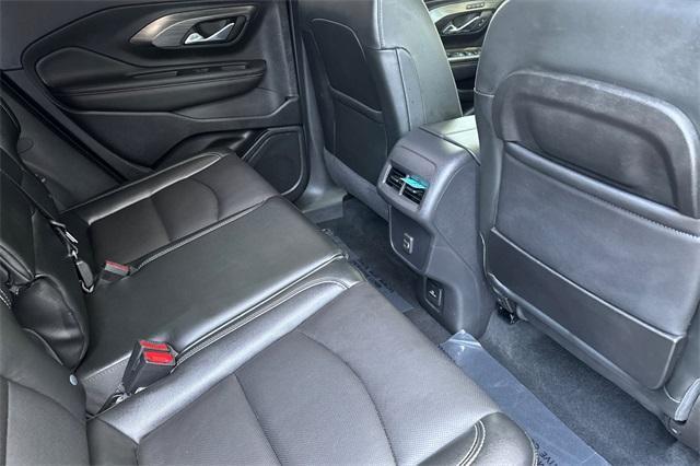2023 GMC Terrain Vehicle Photo in ELK GROVE, CA 95757-8703