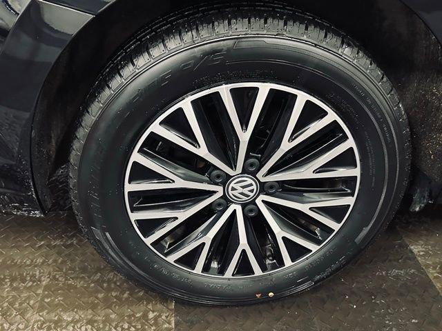2021 Volkswagen Jetta Vehicle Photo in MEDINA, OH 44256-9631