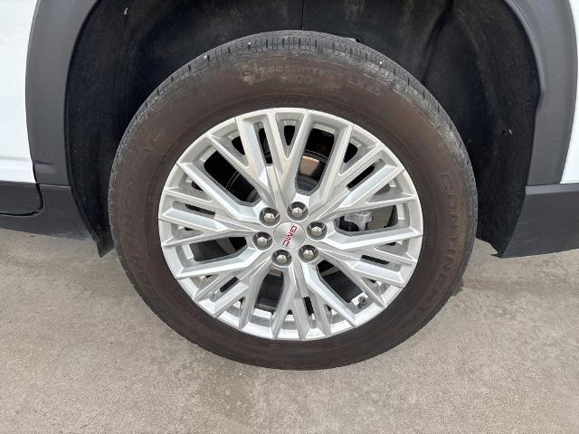 2024 GMC Acadia Vehicle Photo in MANHATTAN, KS 66502-5036