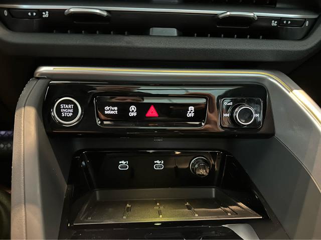 2025 Audi Q5 Vehicle Photo in HOUSTON, TX 77090