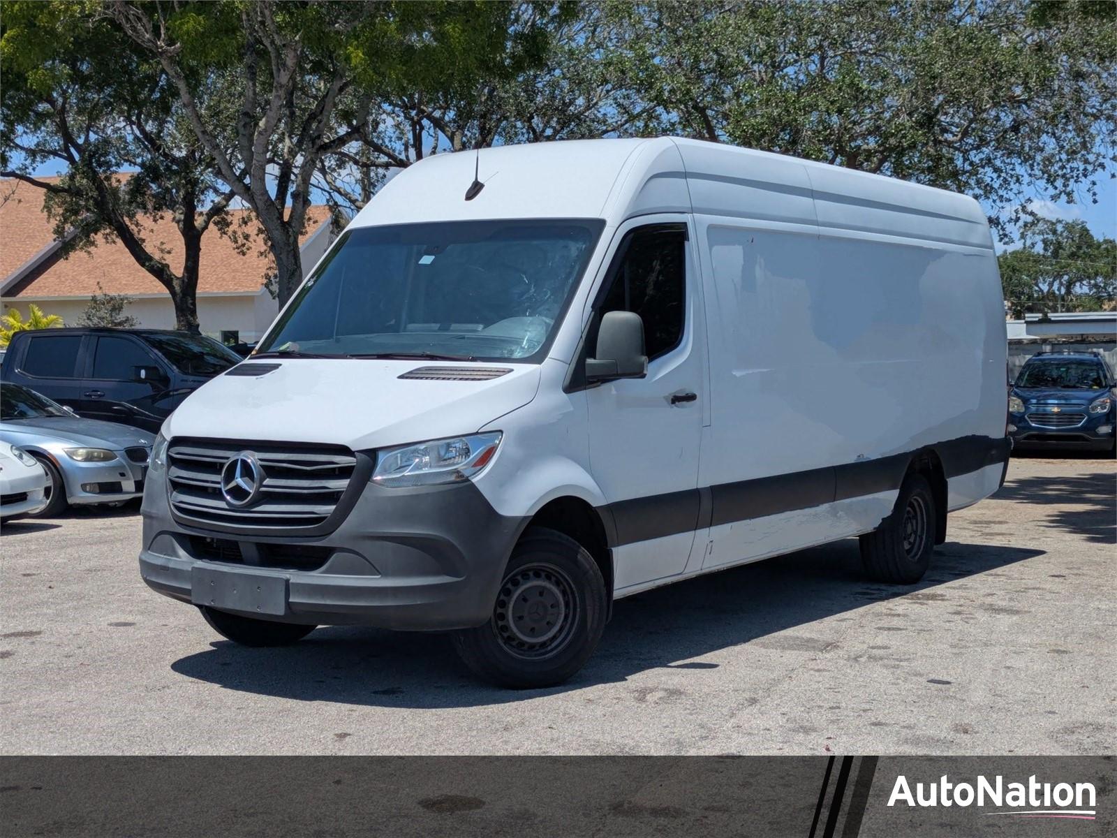 2019 Mercedes-Benz Sprinter Cargo Van Vehicle Photo in GREENACRES, FL 33463-3207