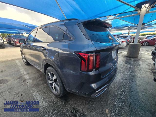 2021 Kia Sorento Vehicle Photo in DENTON, TX 76210-9321