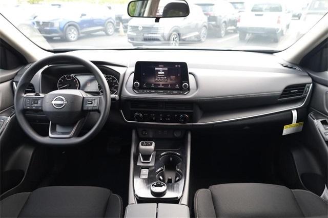 2025 Nissan Rogue Vehicle Photo in Hazelwood, MO 63042