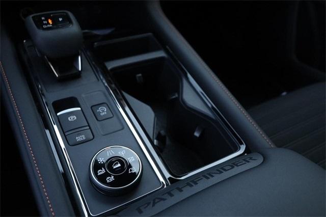 2025 Nissan Pathfinder Vehicle Photo in Hazelwood, MO 63042
