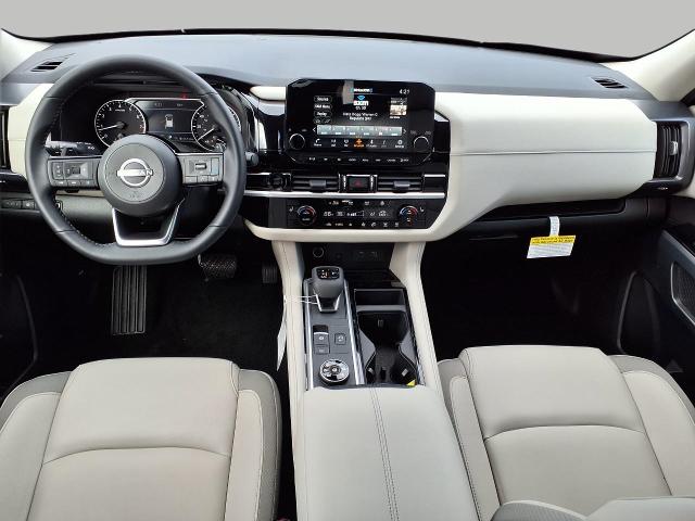 2025 Nissan Pathfinder Vehicle Photo in Oshkosh, WI 54904