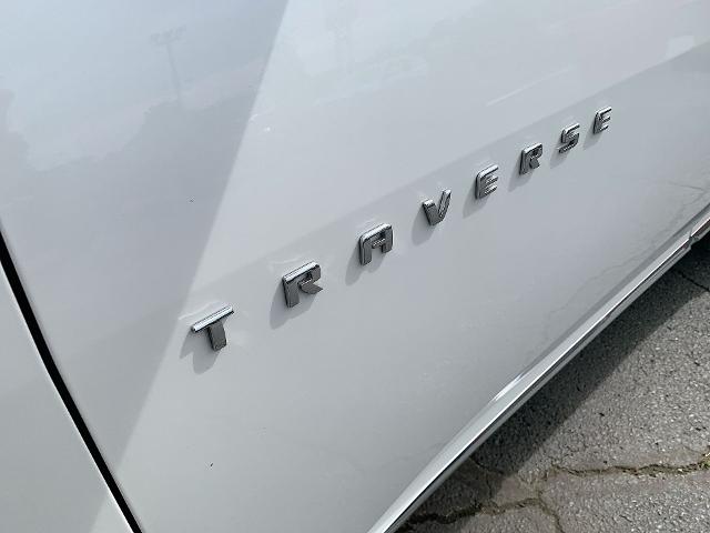 2019 Chevrolet Traverse Vehicle Photo in MOON TOWNSHIP, PA 15108-2571