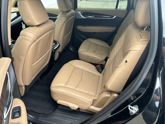 2024 Cadillac XT6 Vehicle Photo in Grapevine, TX 76051