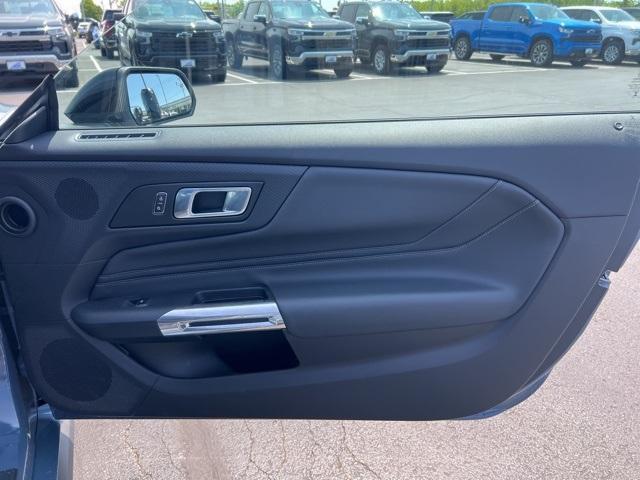 2024 Ford Mustang Vehicle Photo in GREEN BAY, WI 54304-5303