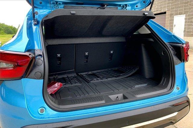 2025 Chevrolet Trax Vehicle Photo in KANSAS CITY, MO 64114-4502