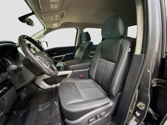 2018 Nissan Titan Vehicle Photo in EVERETT, WA 98203-5662