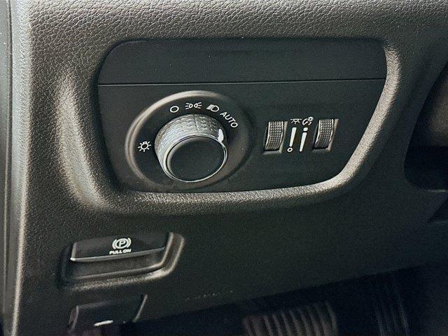 2023 Jeep Grand Cherokee Vehicle Photo in Doylsetown, PA 18901
