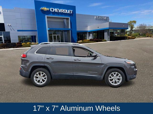 2016 Jeep Cherokee Vehicle Photo in DANBURY, CT 06810-5034
