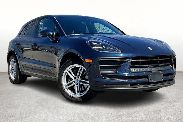 2022 Porsche Macan Vehicle Photo in Tulsa, OK 74145