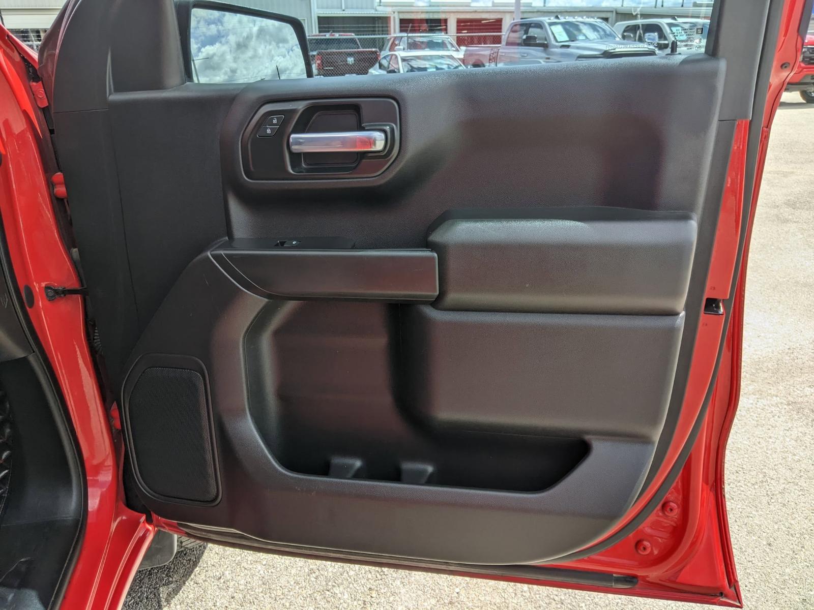 2021 Chevrolet Silverado 1500 Vehicle Photo in Seguin, TX 78155