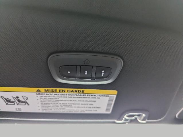 2025 Chrysler Pacifica Vehicle Photo in Oshkosh, WI 54901