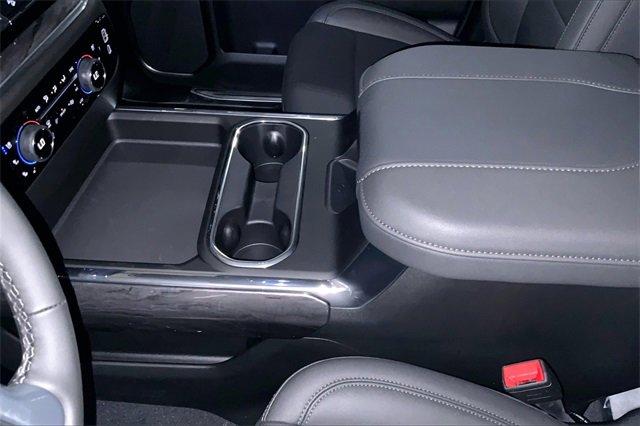 2025 Chevrolet Silverado 2500 HD Vehicle Photo in KANSAS CITY, MO 64114-4502
