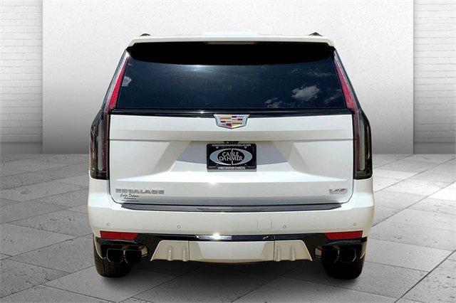 2023 Cadillac Escalade Vehicle Photo in KANSAS CITY, MO 64114-4545