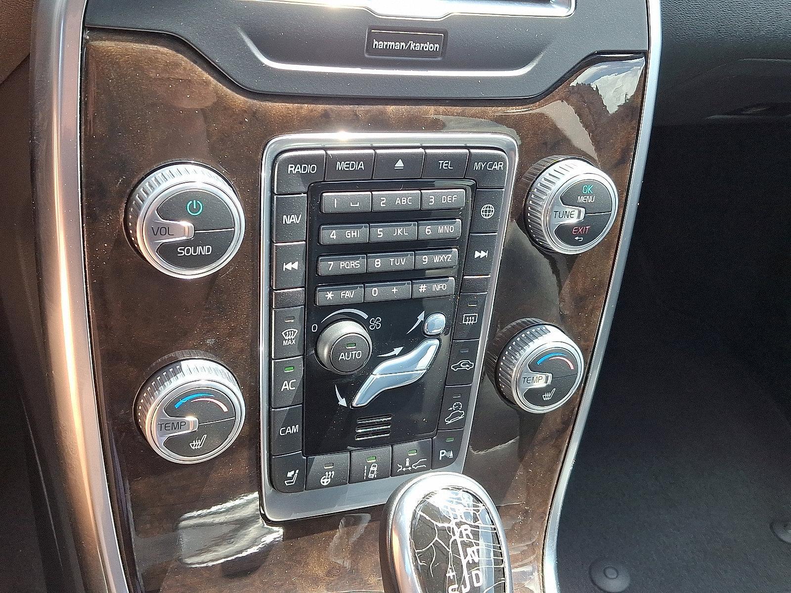 2016 Volvo XC70 Vehicle Photo in Harrisburg, PA 17111