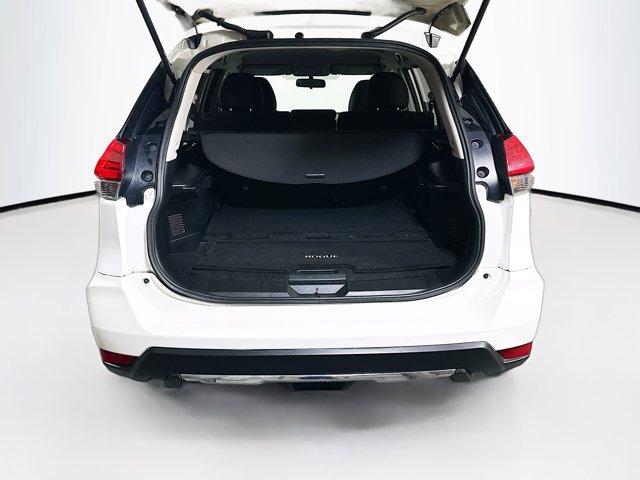 2017 Nissan Rogue Vehicle Photo in Doylsetown, PA 18901