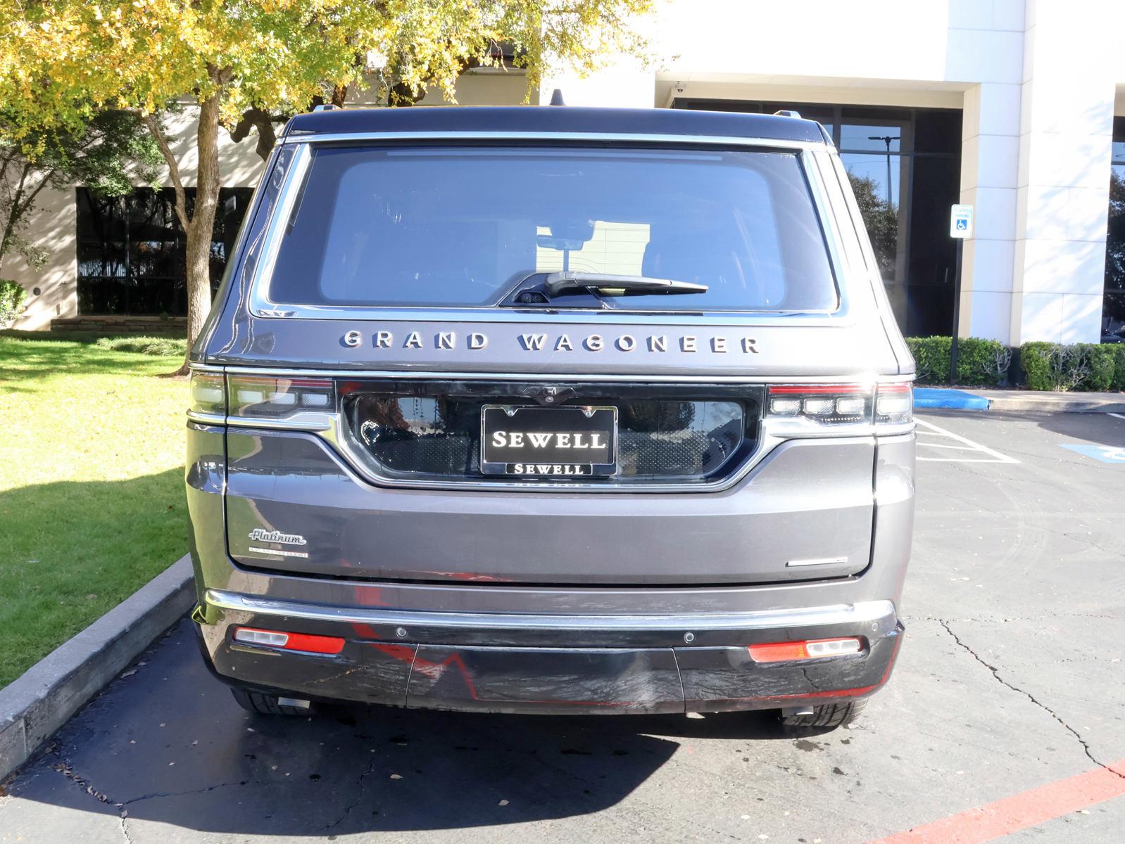 2022 Jeep Grand Wagoneer Vehicle Photo in DALLAS, TX 75209-3095