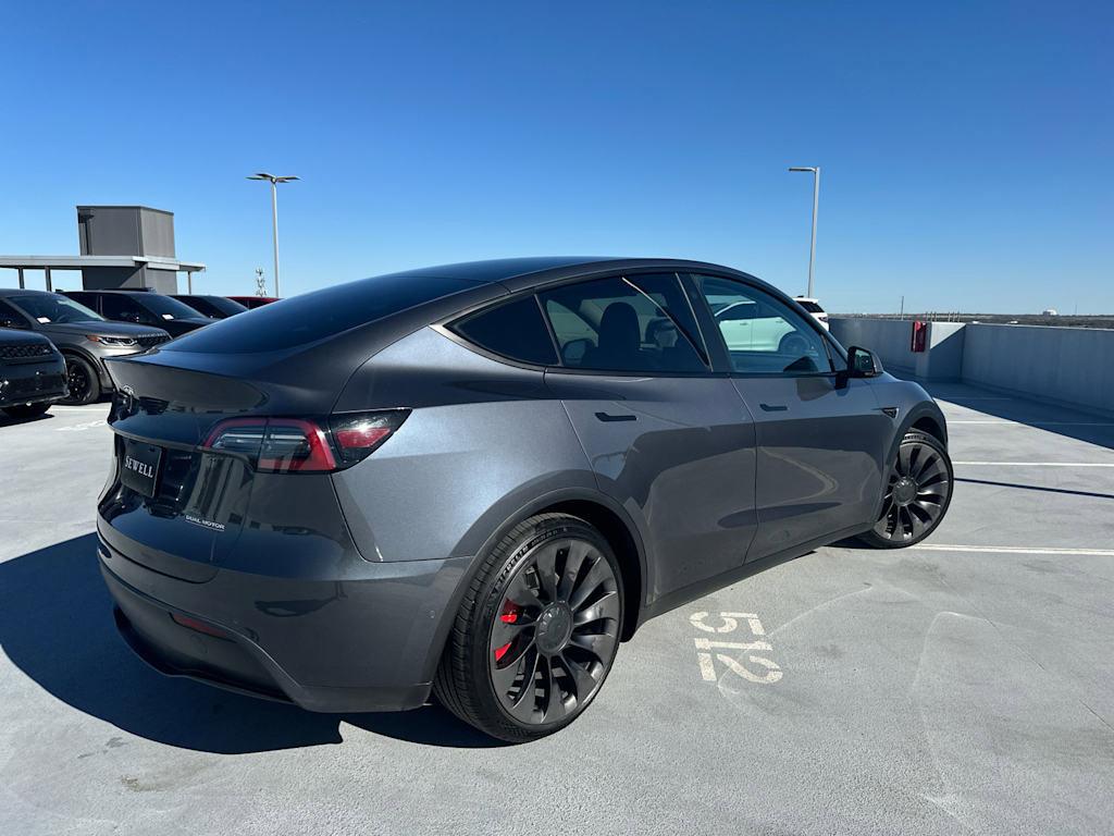 2022 Tesla Model Y Vehicle Photo in AUSTIN, TX 78717