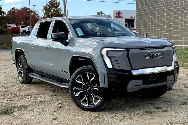 2024 GMC Sierra EV Vehicle Photo in KANSAS CITY, MO 64114-4545