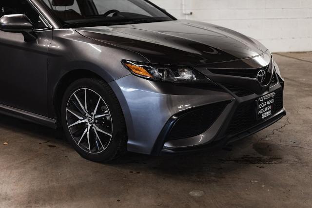 2021 Toyota Camry Vehicle Photo in Tigard, OR 97223