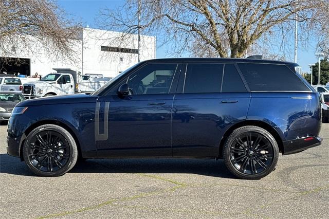 2023 Land Rover Range Rover Vehicle Photo in ELK GROVE, CA 95757-8703