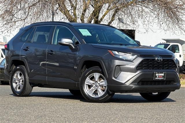 2022 Toyota RAV4 Vehicle Photo in ELK GROVE, CA 95757-8703