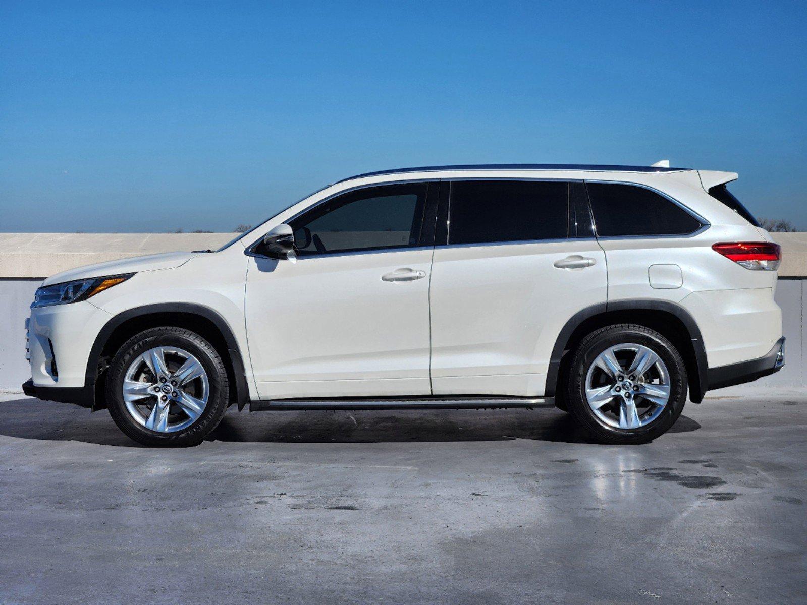 2019 Toyota Highlander Vehicle Photo in DALLAS, TX 75209