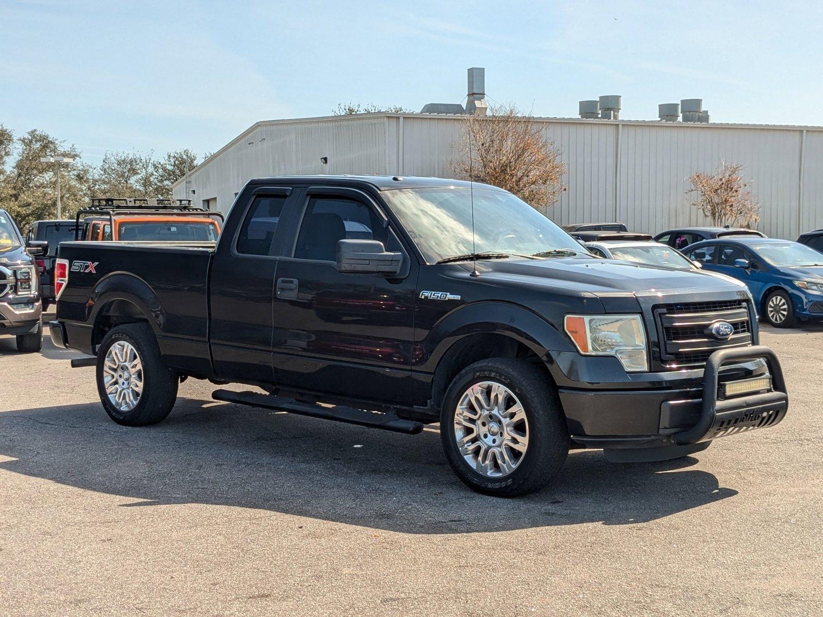 2014 Ford F-150 Vehicle Photo in St. Petersburg, FL 33713