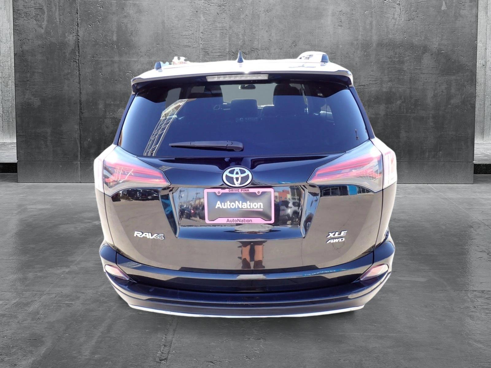 2018 Toyota RAV4 Vehicle Photo in DENVER, CO 80221-3610