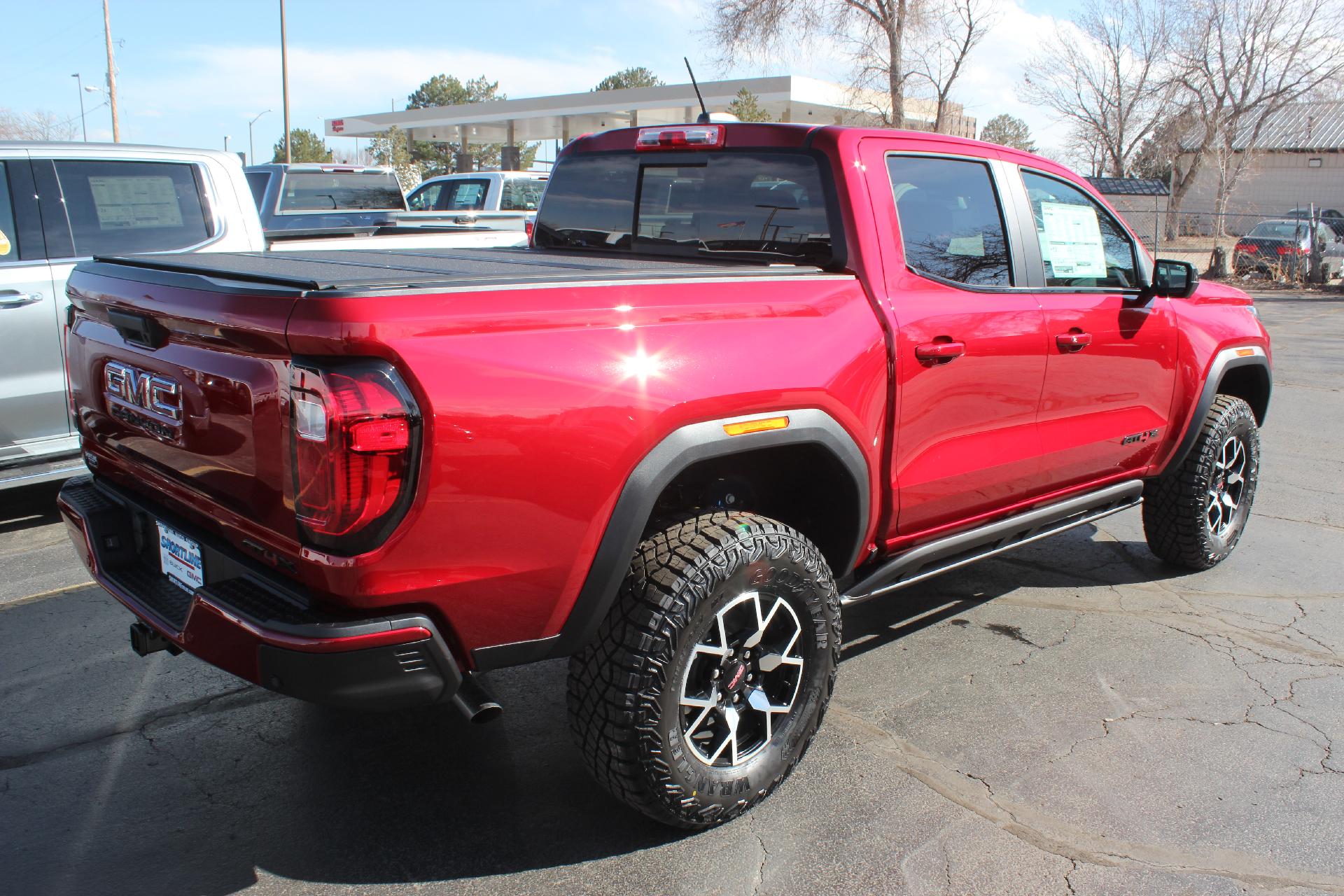 2025 GMC Canyon Vehicle Photo in AURORA, CO 80012-4011