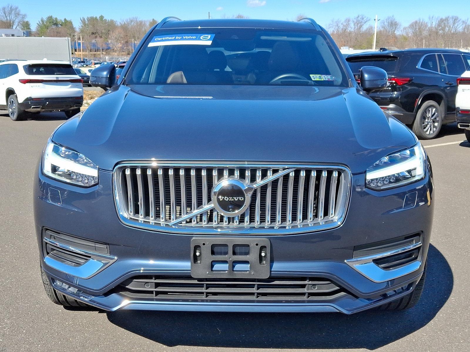 2022 Volvo XC90 Vehicle Photo in Trevose, PA 19053