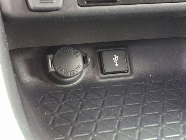 2022 Toyota RAV4 Vehicle Photo in PAWLING, NY 12564-3219