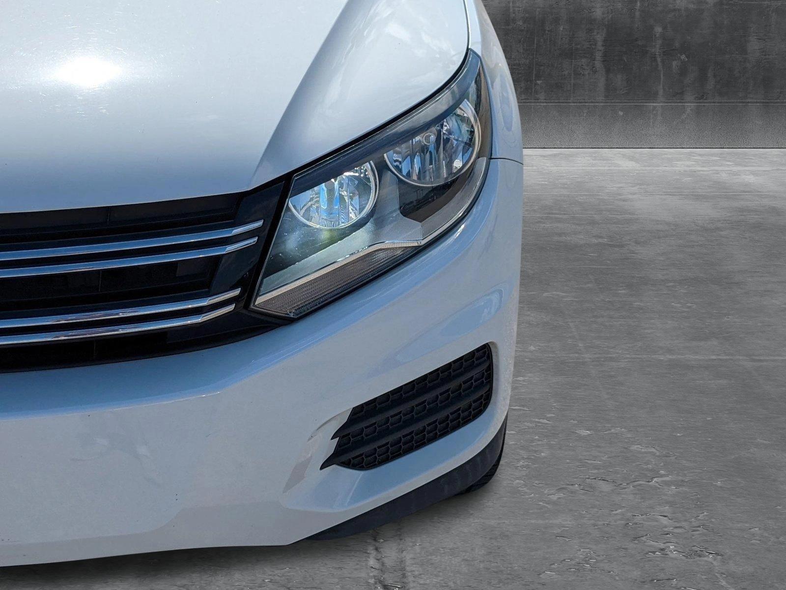 2017 Volkswagen Tiguan Vehicle Photo in ORLANDO, FL 32808-7998