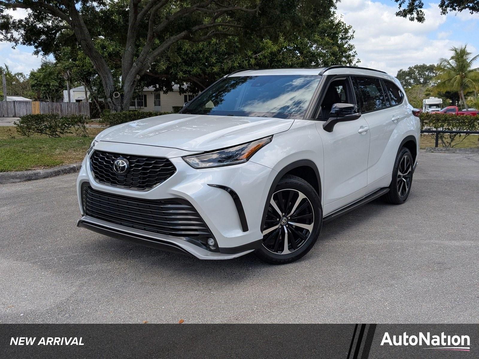 2022 Toyota Highlander Vehicle Photo in West Palm Beach, FL 33417