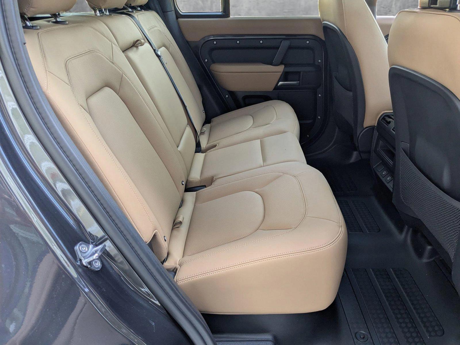 2025 Land Rover Defender Vehicle Photo in Pompano Beach, FL 33064