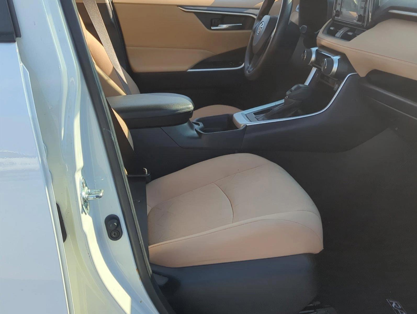 2021 Toyota RAV4 Vehicle Photo in Ft. Myers, FL 33907