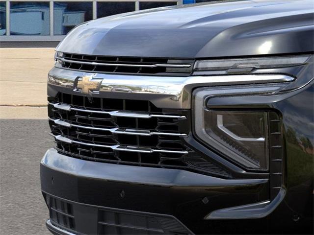 2025 Chevrolet Suburban Vehicle Photo in ENGLEWOOD, CO 80113-6708