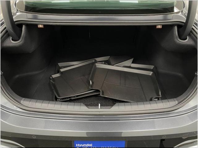 2024 Hyundai SONATA Hybrid Vehicle Photo in Appleton, WI 54913