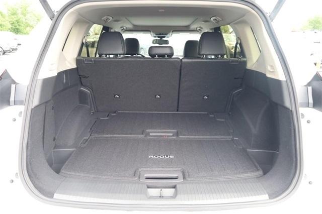 2025 Nissan Rogue Vehicle Photo in Hazelwood, MO 63042