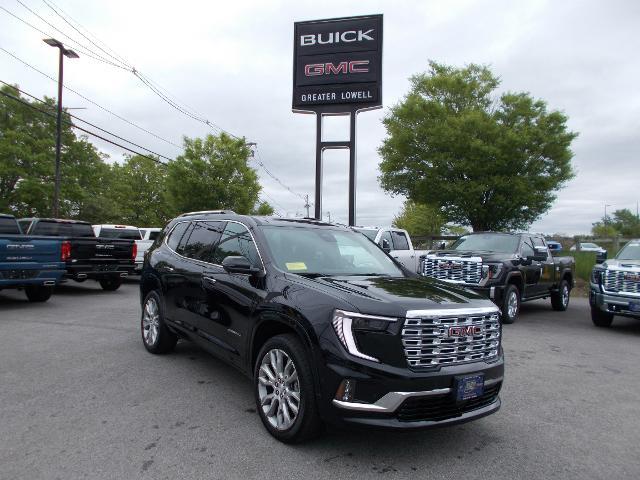 2025 GMC Acadia Vehicle Photo in LOWELL, MA 01852-4336