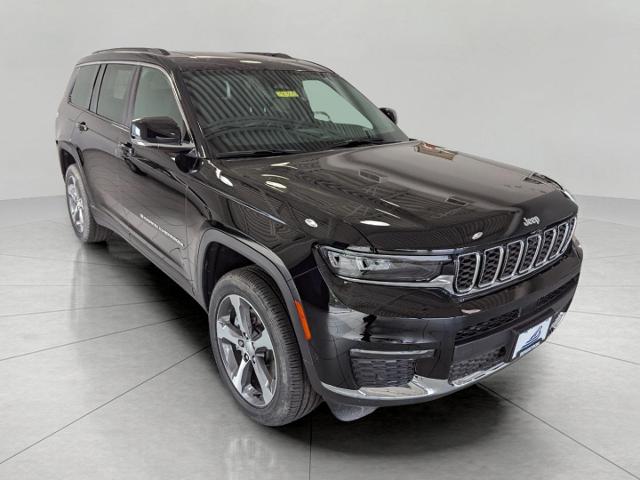 2025 Jeep Grand Cherokee L Vehicle Photo in Oshkosh, WI 54901