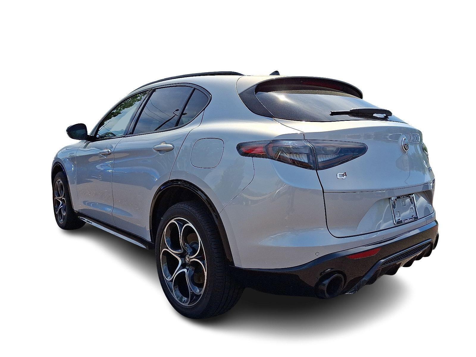 2025 Alfa Romeo Stelvio Vehicle Photo in Willow Grove, PA 19090