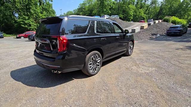 2023 GMC Yukon Vehicle Photo in Pleasant Hills, PA 15236