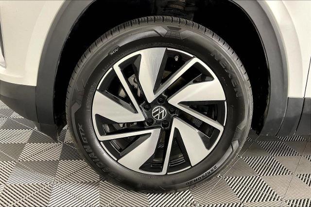 2025 Volkswagen Atlas Vehicle Photo in Tulsa, OK 74129