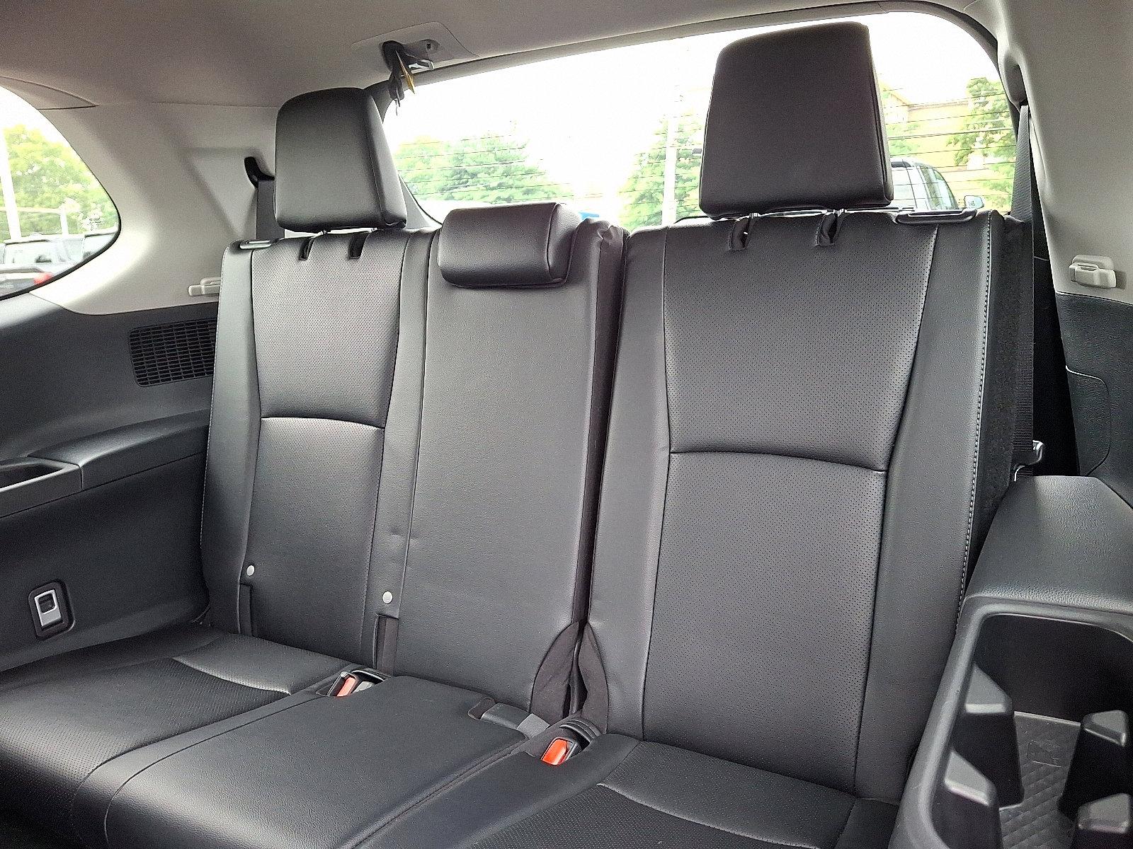 2024 Toyota Grand Highlander Vehicle Photo in Trevose, PA 19053